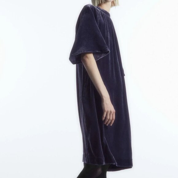 COS GATHERED SILK-BLEND VELVET MIDI DRESS size 6 NWOT - Picture 3 of 4